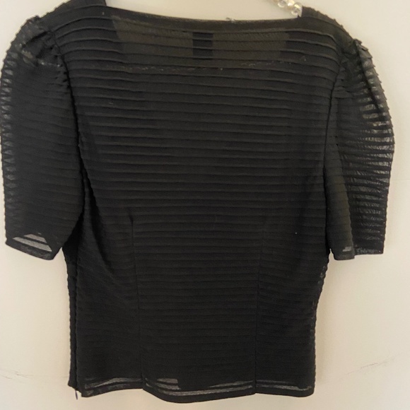 Vivienne Tam short sleeve top - Picture 2 of 3